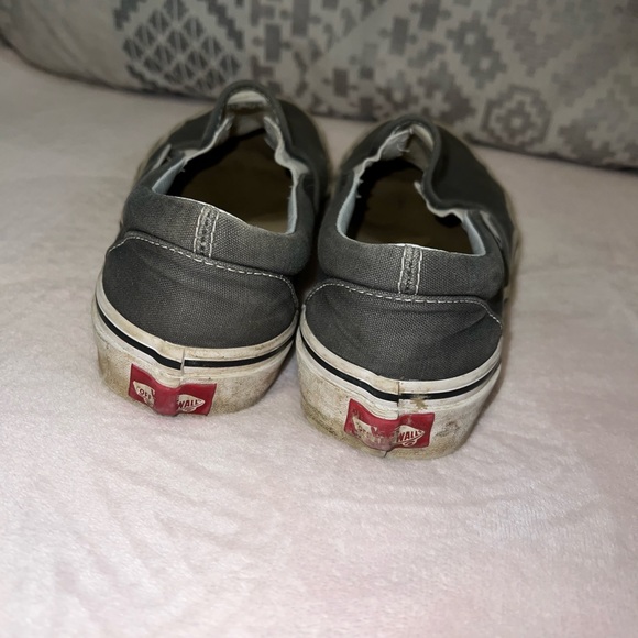 Vans - Picture 6 of 6